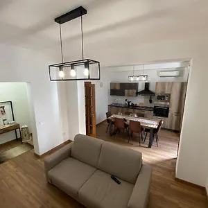 Casa No-ma In Centro Storico , Marsala Italia